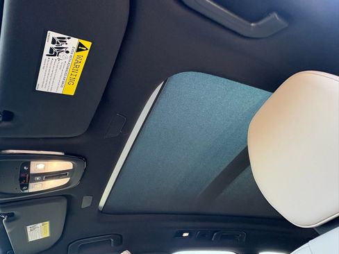 New 2026 Volvo XC60 T8 Plus w/ Protection Package Premier image 20