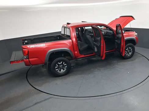 Used 2016 Toyota Tacoma TRD Off-Road image 43