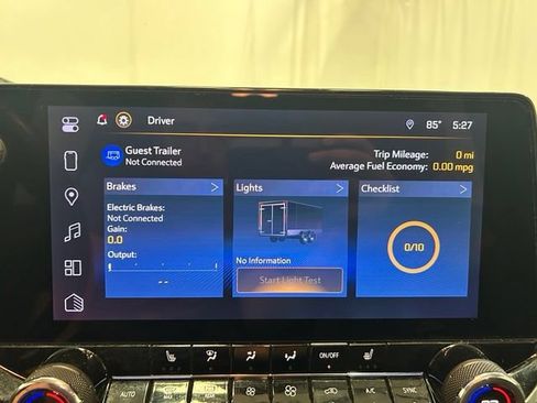 Used 2024 Chevrolet Colorado Z71 w/ Z71 Convenience Package 2 AWD/4WD image 38