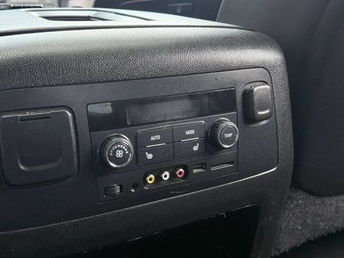 Used 2016 Chevrolet Tahoe LTZ AWD/4WD image 27