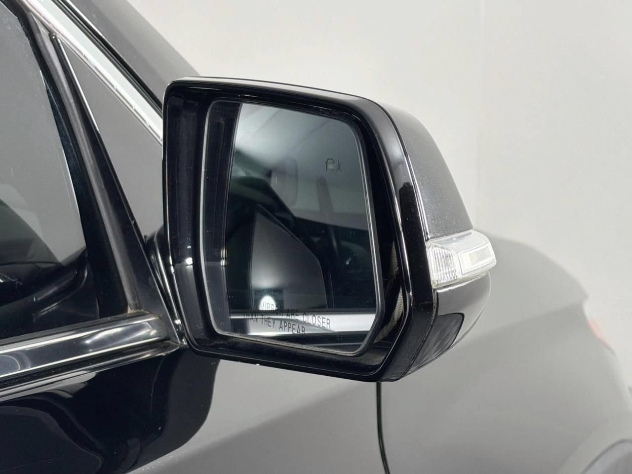 Used 2019 Chevrolet Traverse LT w/ LPO, Black Accent Package AWD/4WD image 30