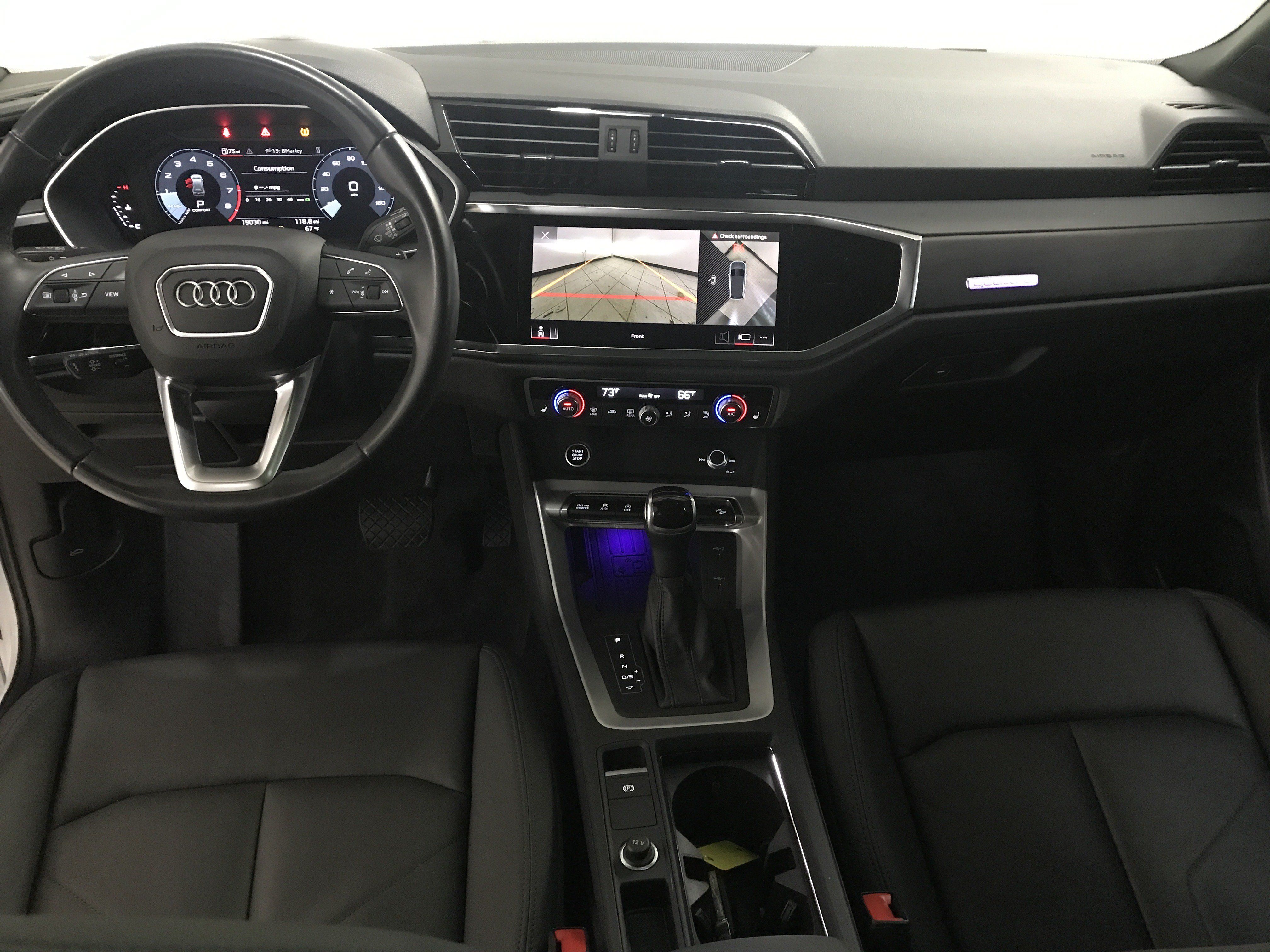 Used 2024 Audi Q3 2.0T Premium Plus AWD/4WD image 7