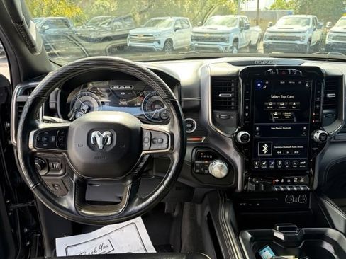 Used 2019 RAM 1500 Limited AWD/4WD image 17