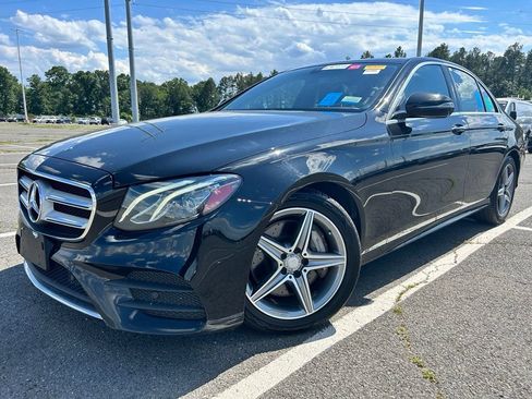 Used 2017 Mercedes-Benz E 300 4MATIC image 1