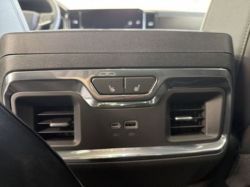 New 2026 Chevrolet Silverado 1500 High Country w/ High Country Premium Package image 21