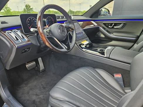 New 2026 Mercedes-Benz S 500 4MATIC image 2