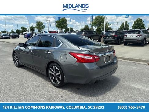 Used 2016 Nissan Altima 2.5 SR FWD image 5