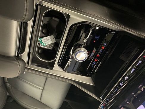 New 2026 Jeep Grand Wagoneer Limited w/ Premium Group II image 15