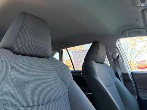 Certified 2025 Toyota RAV4 LE image 17