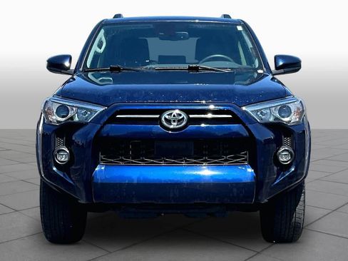 Used 2024 Toyota 4Runner SR5 AWD/4WD image 3
