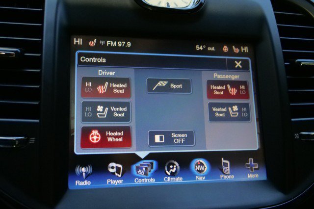 Used 2012 Chrysler 300 SRT8 w/ 19-Premium Speaker Group RWD image 21