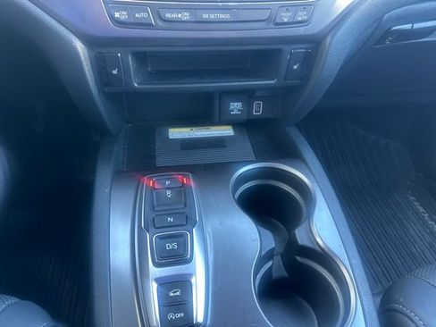 Used 2023 Honda Passport EX-L image 12