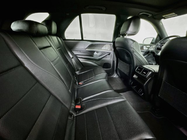 Used 2023 Mercedes-Benz GLE 350 w/ Premium Package image 23