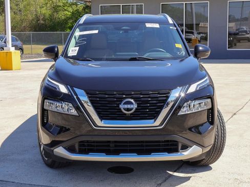 Used 2023 Nissan Rogue Platinum image 23