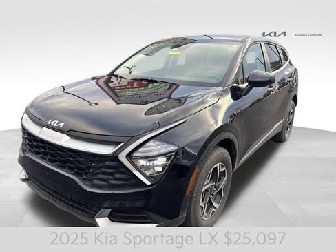 Certified 2025 Kia Sportage LX image 4