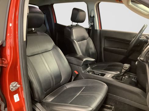 Used 2019 Ford Ranger Lariat w/ Equipment Group 501A Mid AWD/4WD image 16
