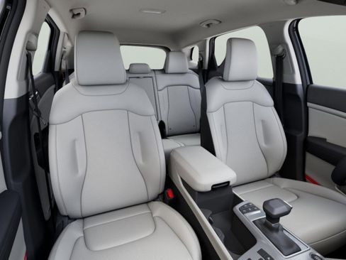 New 2026 Kia Sportage EX image 15