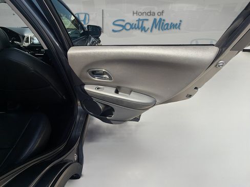 Used 2020 Honda HR-V EX image 29