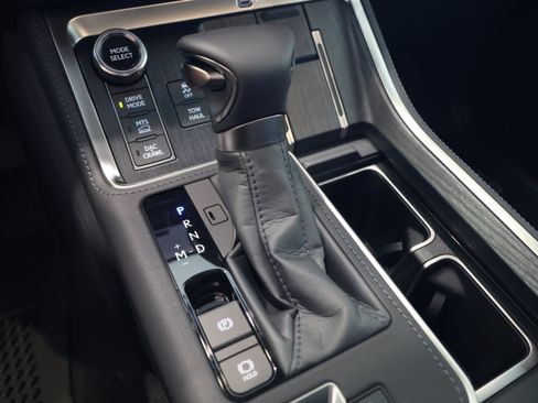 New 2026 Lexus GX 550 AWD/4WD image 22