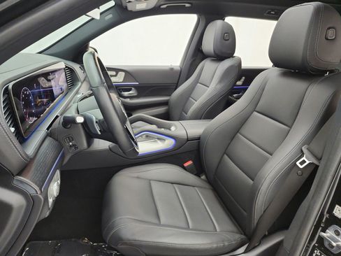 Certified 2024 Mercedes-Benz GLS 450 4MATIC image 15