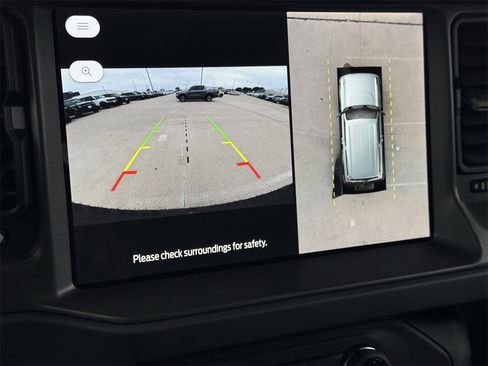 New 2025 Ford Bronco Badlands image 55