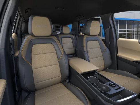 New 2027 Chevrolet Equinox ACTIV w/ Safety and Technology Package FWD image 16