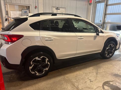 Used 2021 Subaru Crosstrek 2.5i Limited w/ Moonroof Package 2 image 2