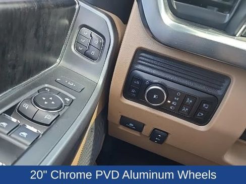 Used 2025 Ford F250 Lariat w/ Chrome Package AWD/4WD image 18