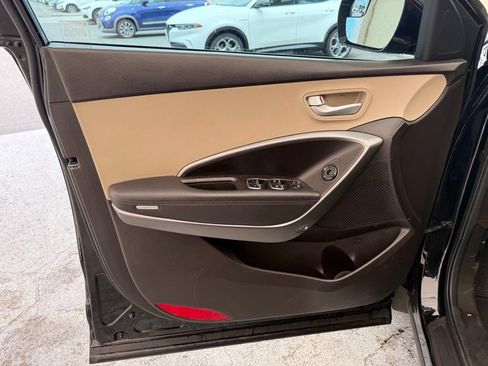 Used 2017 Hyundai Santa Fe Sport FWD image 12