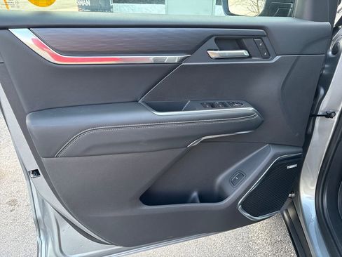 New 2026 GMC Acadia Elevation w/ LPO, Floor Liner Package image 11