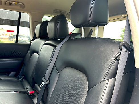 Used 2022 Nissan Armada SL RWD image 20