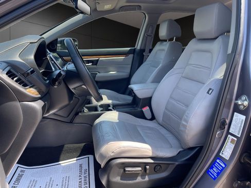 Used 2017 Honda CR-V Touring image 9