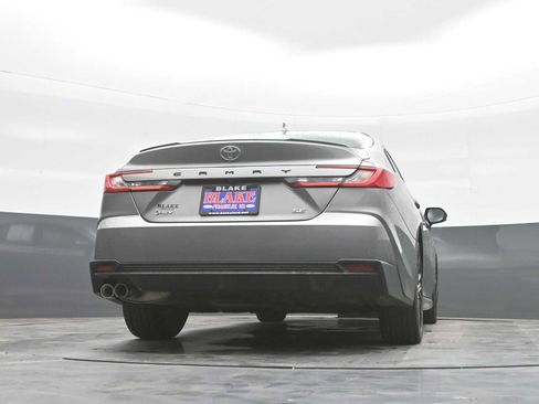 Used 2025 Toyota Camry SE FWD image 26
