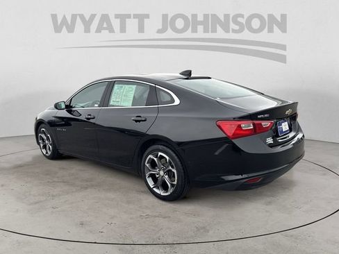 Used 2023 Chevrolet Malibu LT image 3