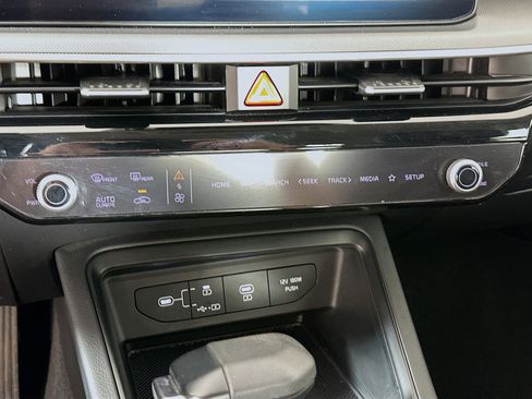 Used 2025 Kia K5 LXS image 23