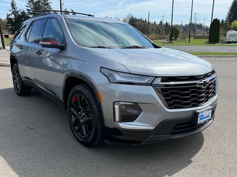 Used 2023 Chevrolet Traverse Premier w/ Redline Edition AWD/4WD image 7
