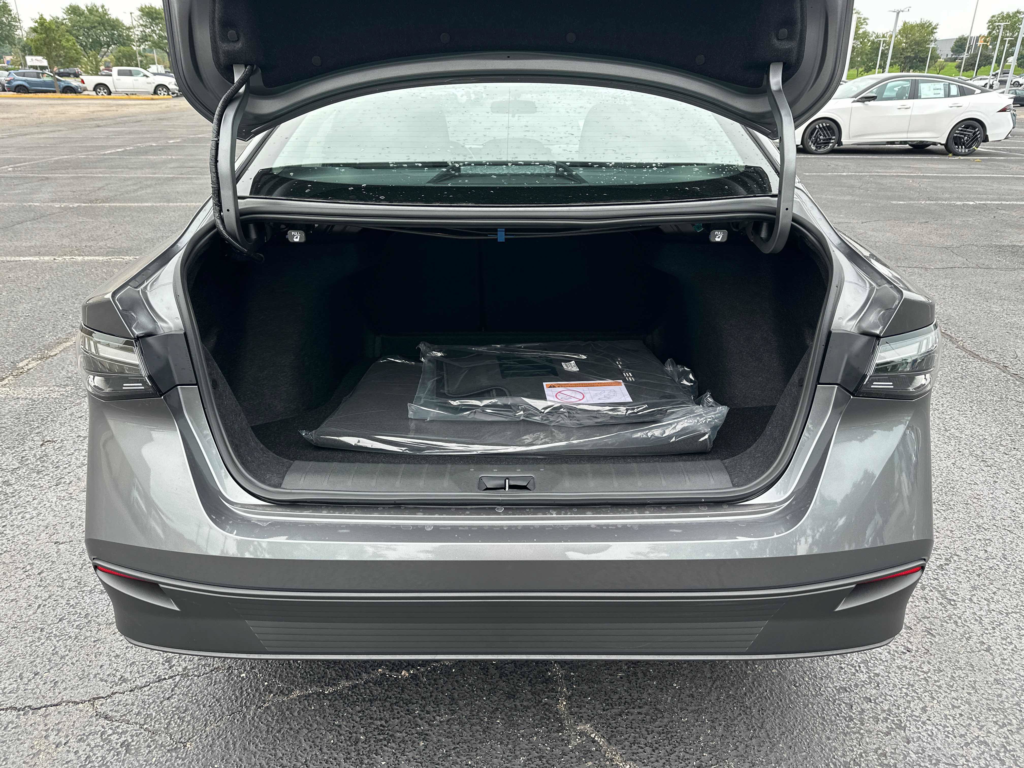 New 2027 Nissan Sentra S w/ Floor Mat Package FWD image 15