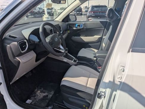 New 2026 Hyundai Venue SEL image 14