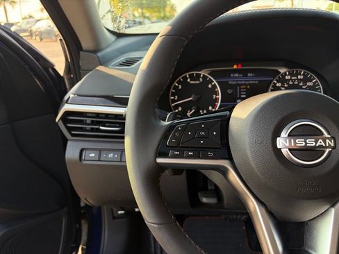 Certified 2023 Nissan Altima 2.5 SR w/ SR Premium Package FWD image 18