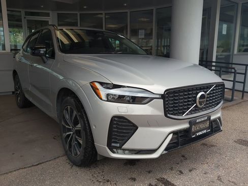 Used 2025 Volvo XC60 B5 Plus AWD/4WD image 1