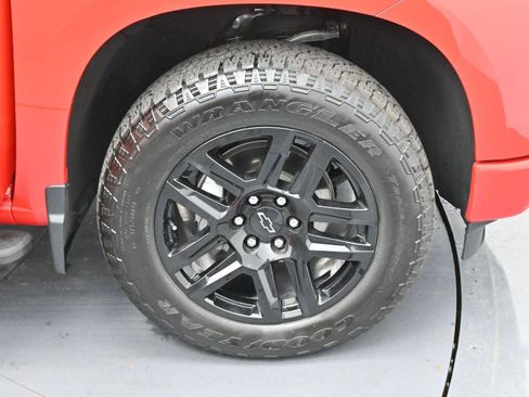 Used 2023 Chevrolet Silverado 1500 RST image 32