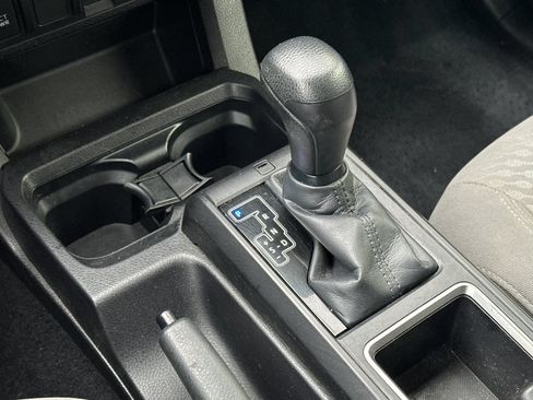 Used 2023 Toyota Tacoma SR RWD image 17