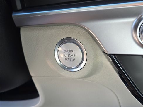 New 2025 Kia Telluride EX image 32