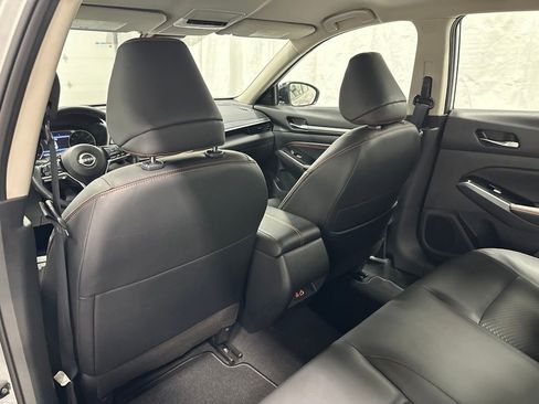 Used 2023 Nissan Altima 2.5 SR FWD image 45