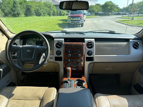 Used 2010 Ford F150 Lariat AWD/4WD image 5