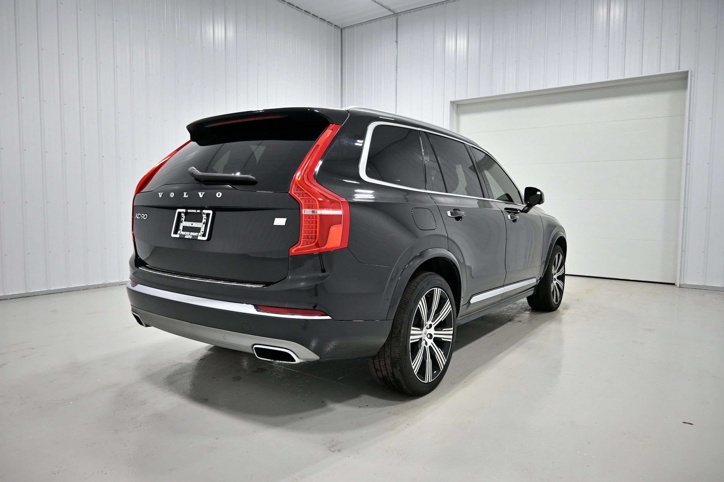 Used 2021 Volvo XC90 T8 Inscription w/ Advanced Package AWD/4WD image 39