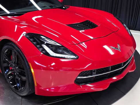 Used 2016 Chevrolet Corvette Stingray Coupe w/ 2LT Preferred Equipment Group RWD image 40