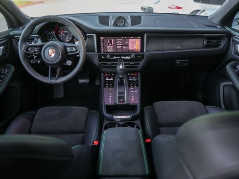 Certified 2023 Porsche Macan GTS AWD/4WD image 35