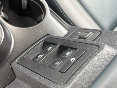 Used 2022 Ford Bronco Outer Banks AWD/4WD image 32