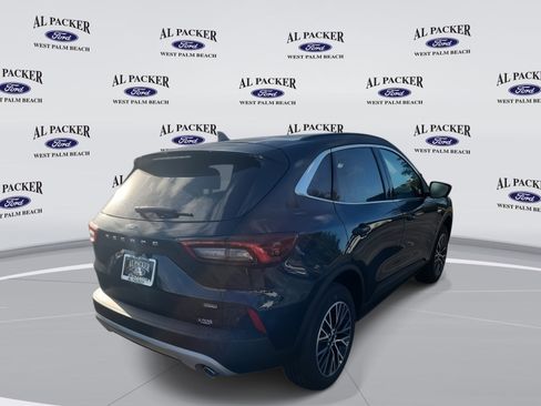 New 2026 Ford Escape SE w/ PHEV Premium Package FWD image 5